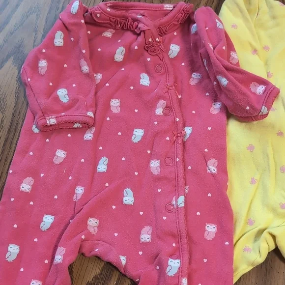 Carter's 3-Piece Footie Pajama Bundle Girl's Size 0-3 Months - Picture 5 of 7